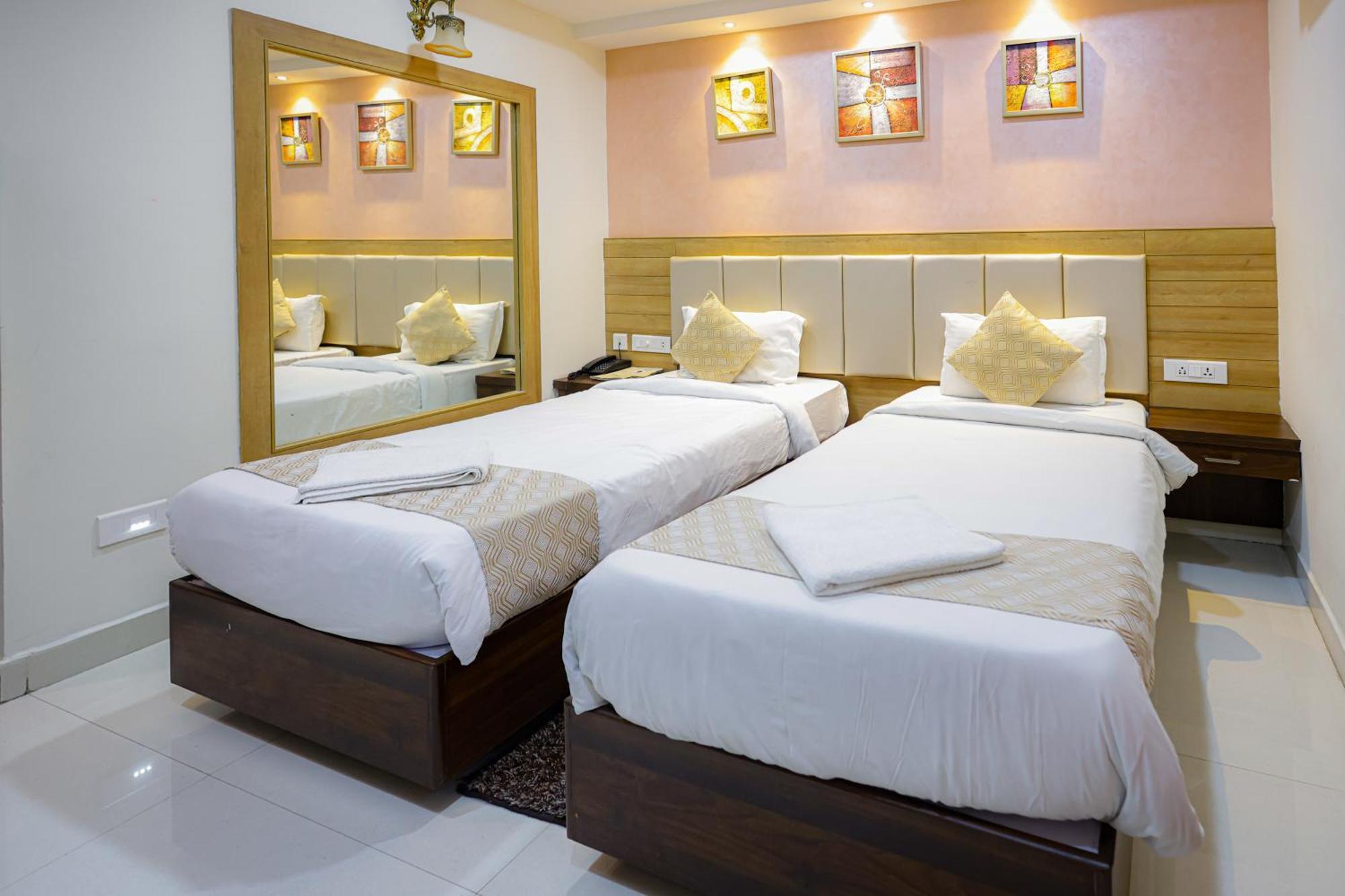 M Square Hotel حيدر أباد المظهر الخارجي الصورة